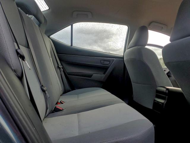 Toyota Corolla L Image 10