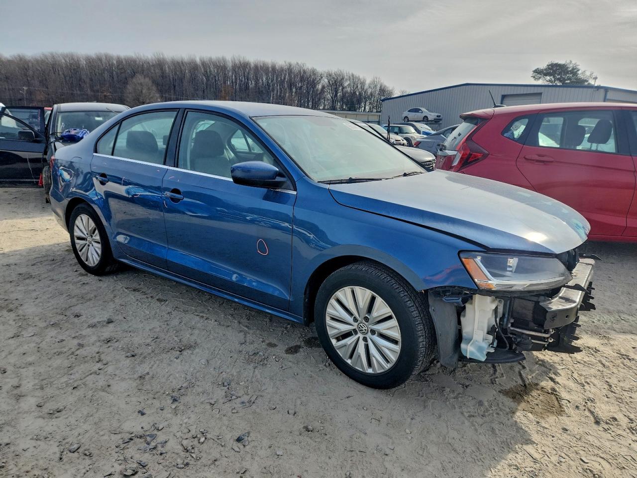 Volkswagen Jetta S Image 4