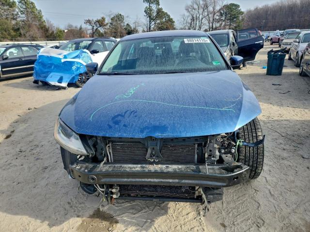 Volkswagen Jetta S Image 2