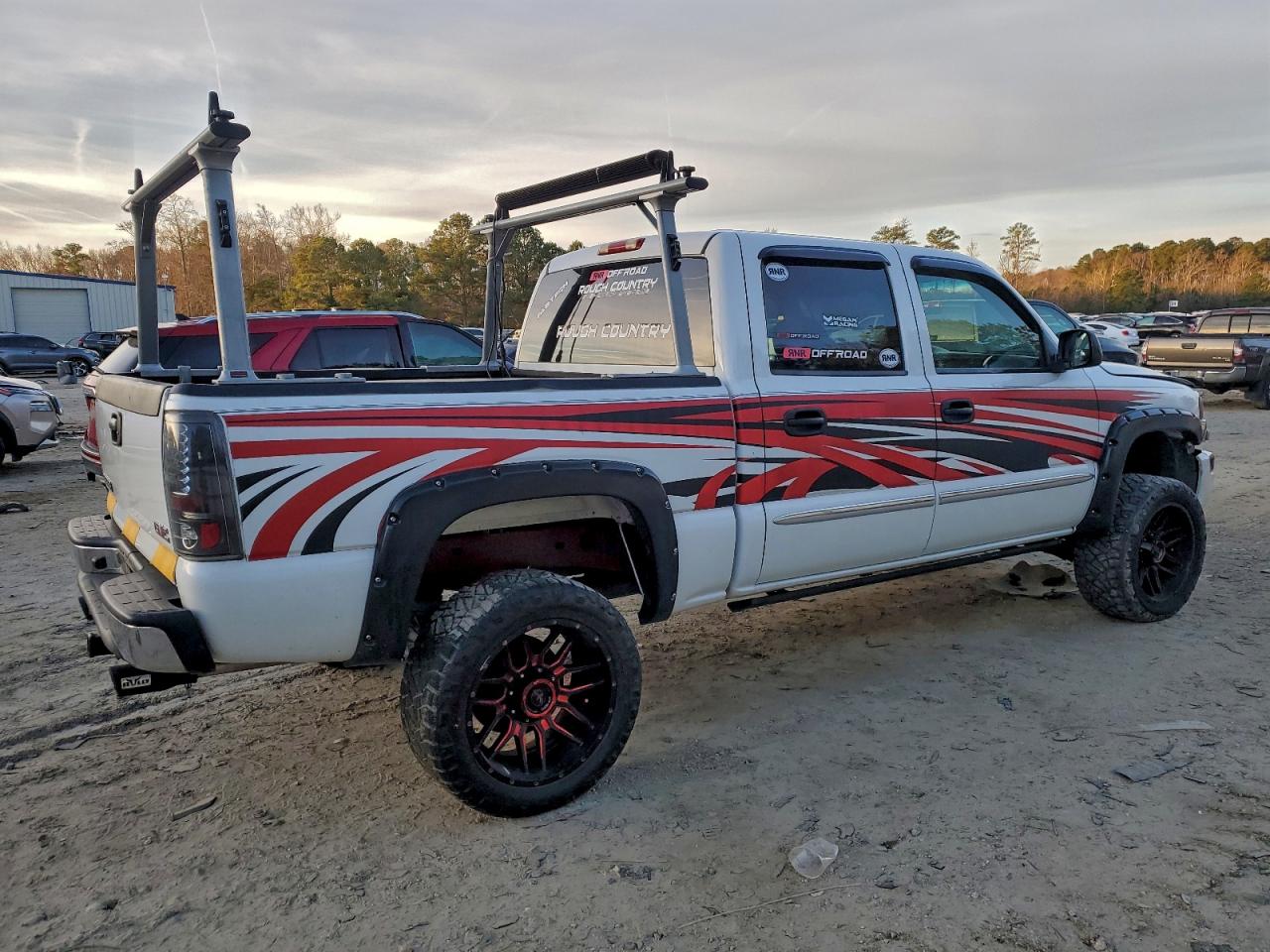 GMC Sierra C1500 Image 6