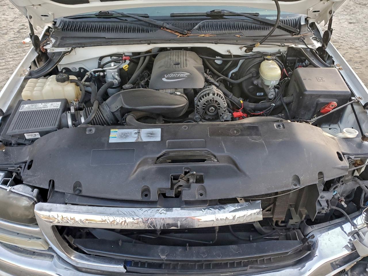 GMC Sierra C1500 Image 8