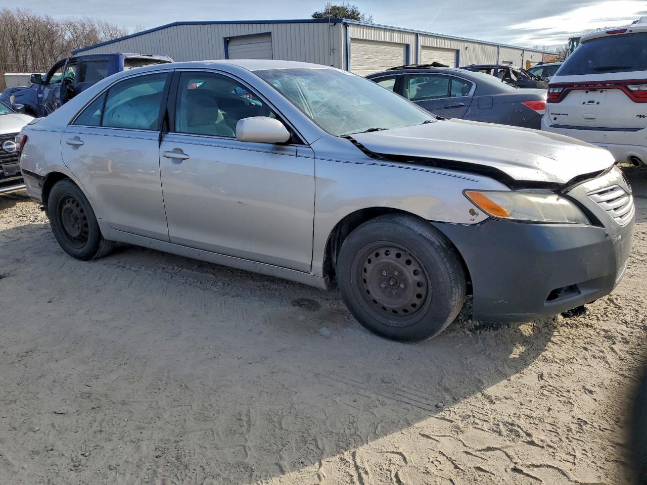 Toyota Camry Base Image 5