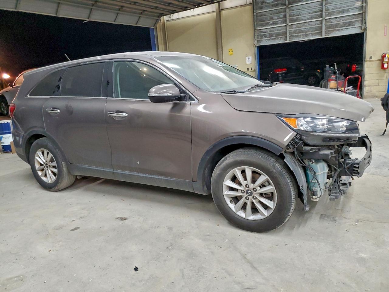 Kia Sorento S Image 5