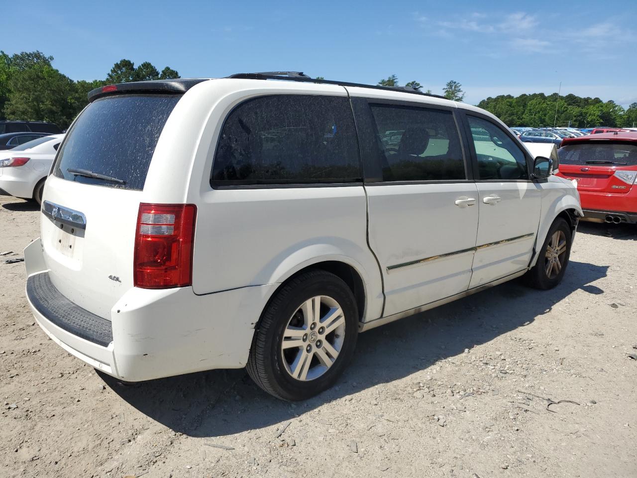 Dodge Caravan Sxt Image 2