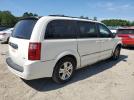 Dodge Caravan Sxt Image 2