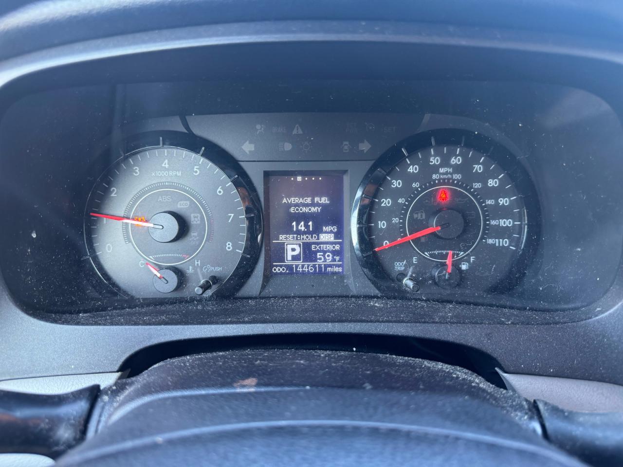 Toyota Sienna Le Image 7