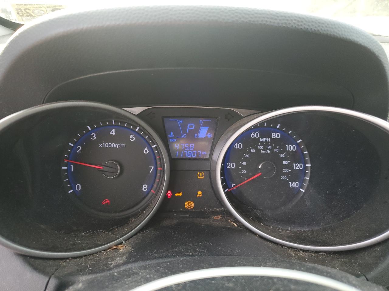 Hyundai TUCSON Gls Image 12