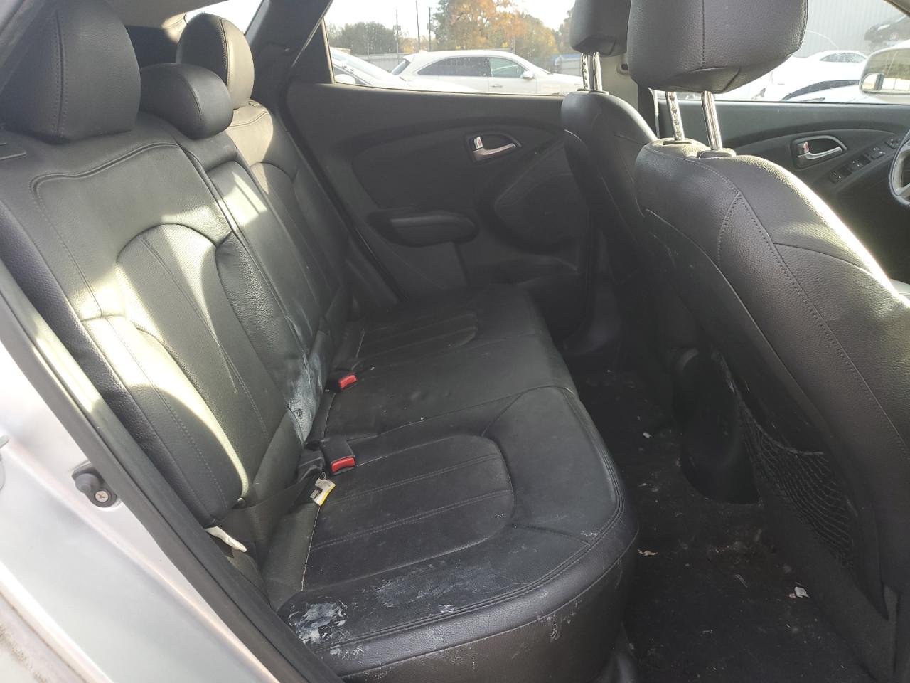 Hyundai TUCSON Gls Image 5