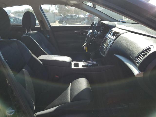 Nissan Altima 2.5 Image 4