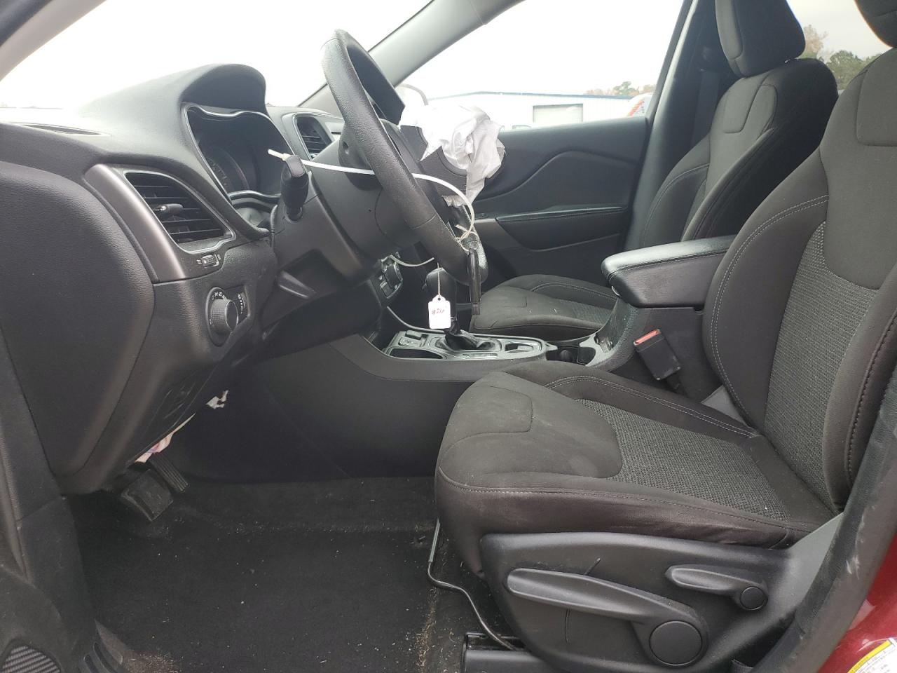 Jeep Cherokee Latitude Image 13