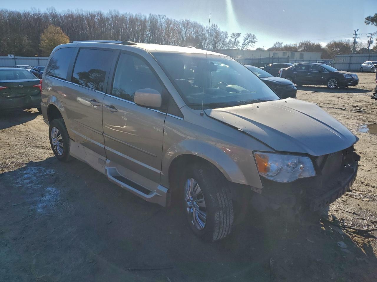 Dodge Caravan Sxt Image 4