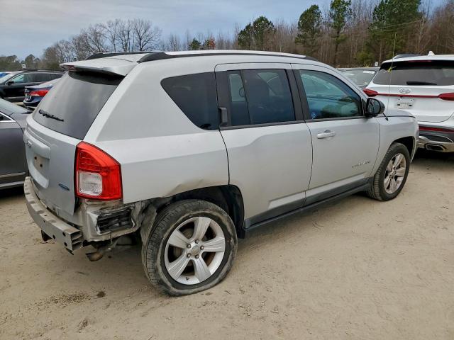 Jeep Compass Sport Image 5
