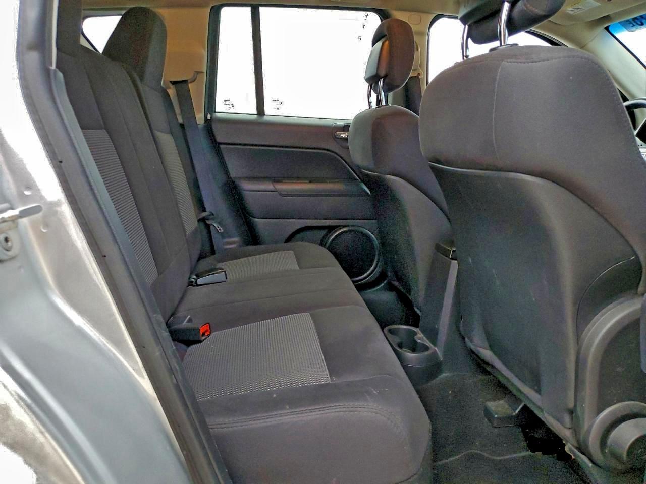 Jeep Compass Sport Image 7