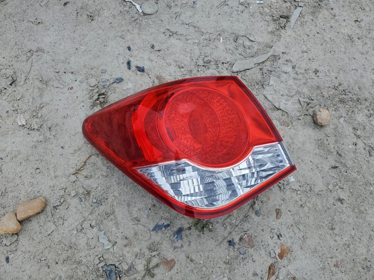 Chevrolet Cruze Lt Image 2