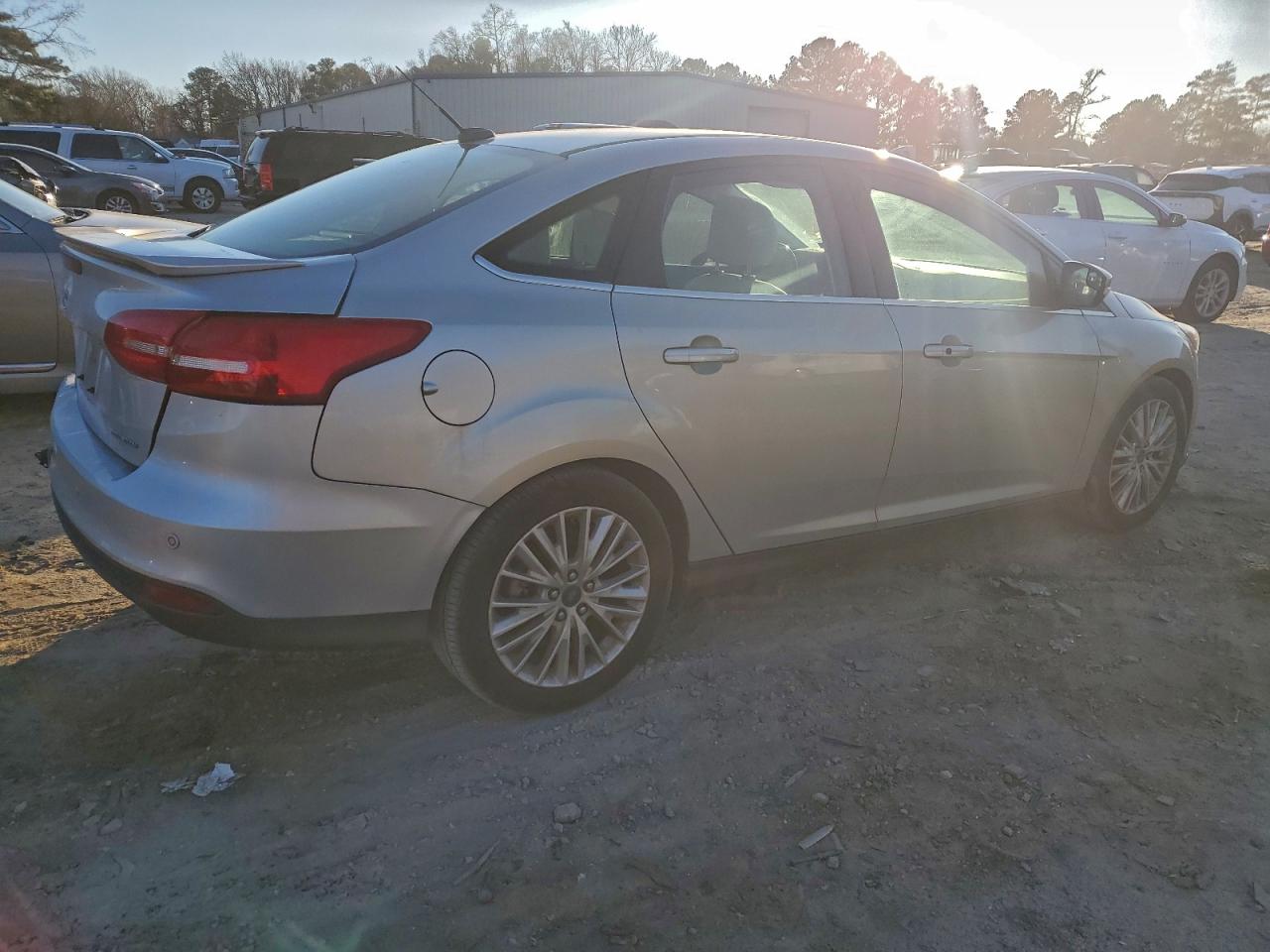 Ford Focus Titanium Image 8