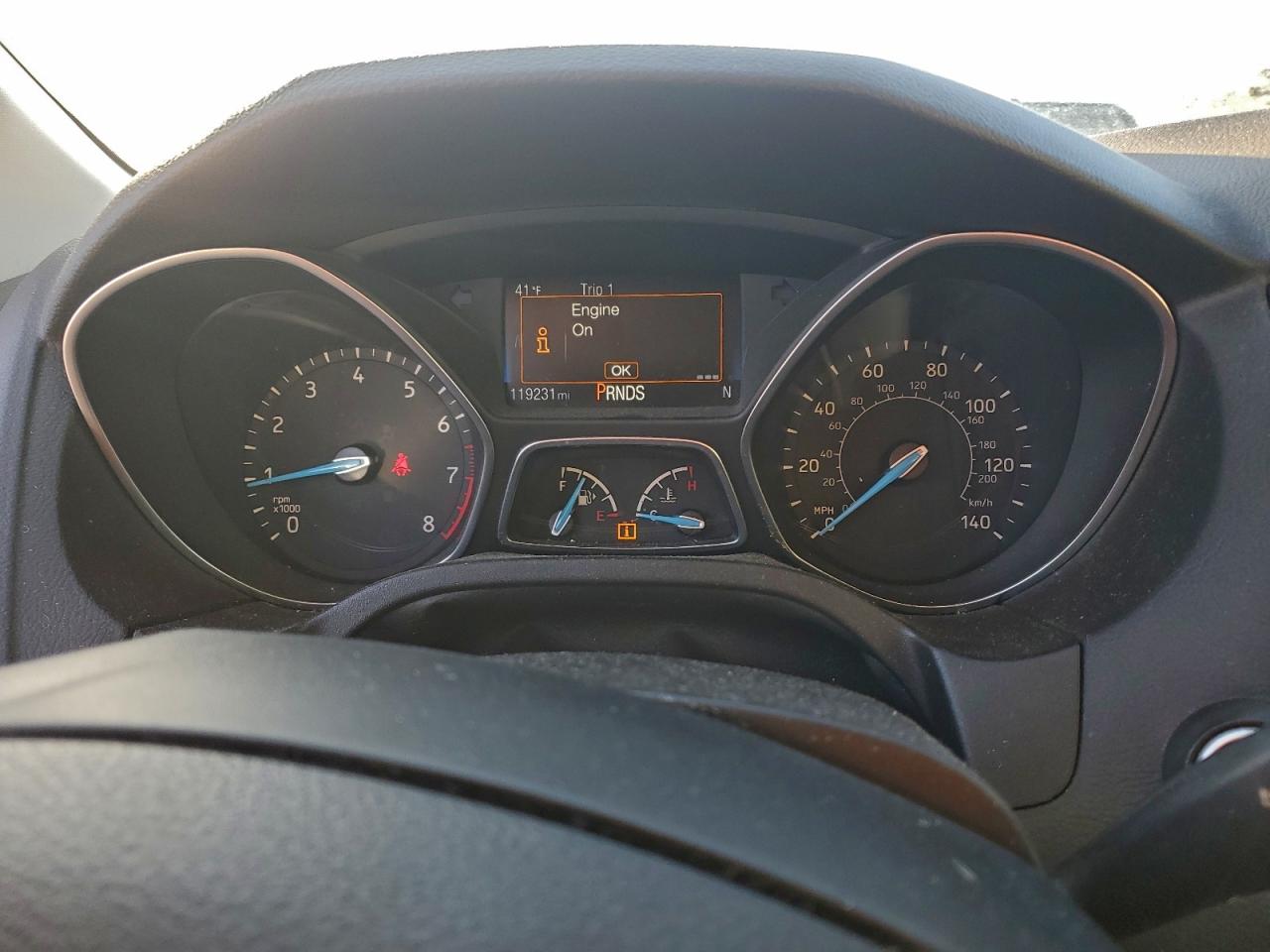 Ford Focus Titanium Image 11