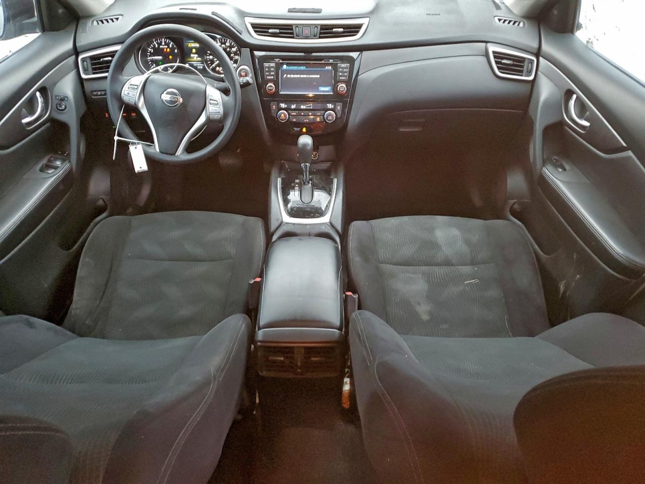 Nissan Rogue S Image 6