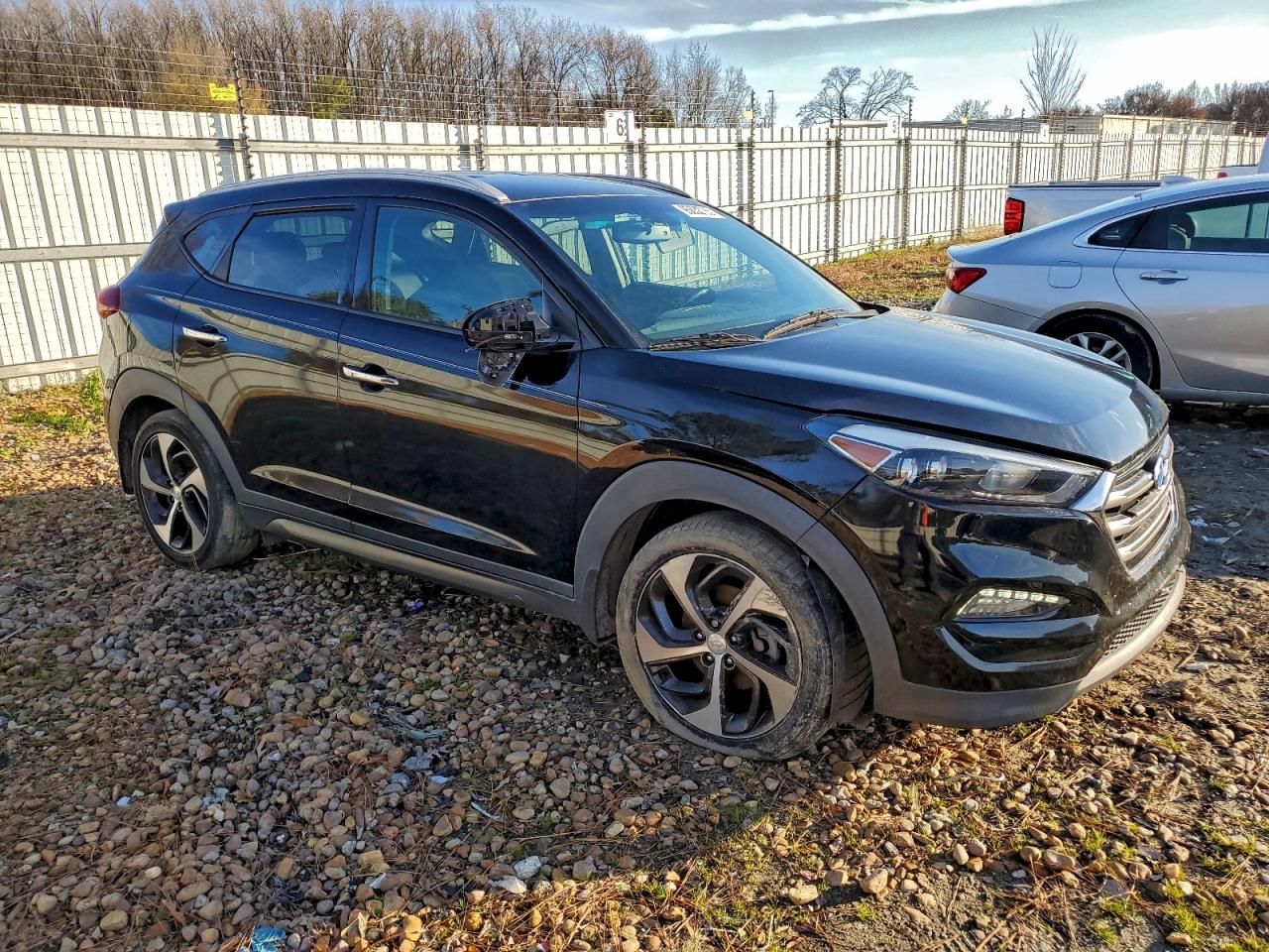 Hyundai TUCSON Limited Image 6