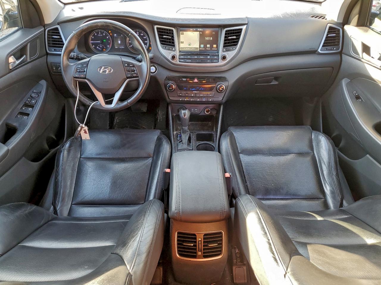 Hyundai TUCSON Limited Image 13