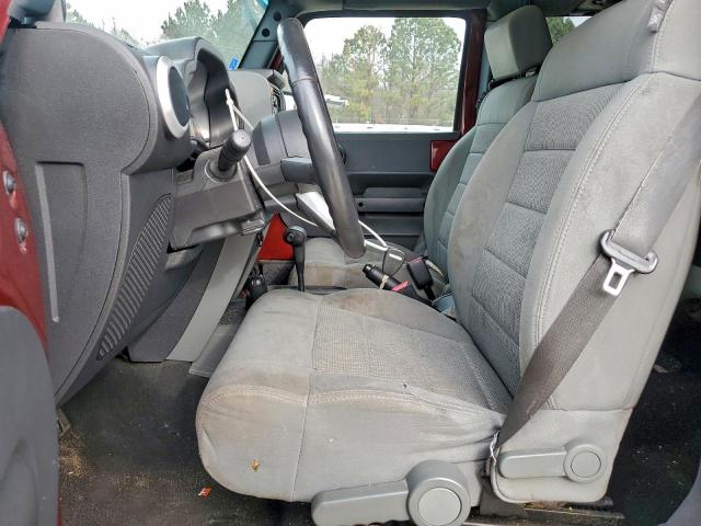 Jeep Wrangler Sahara Image 4