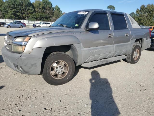  Salvage Chevrolet Avalanche