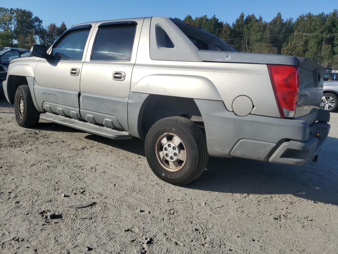Chevrolet Avalanche C1500 Image 12