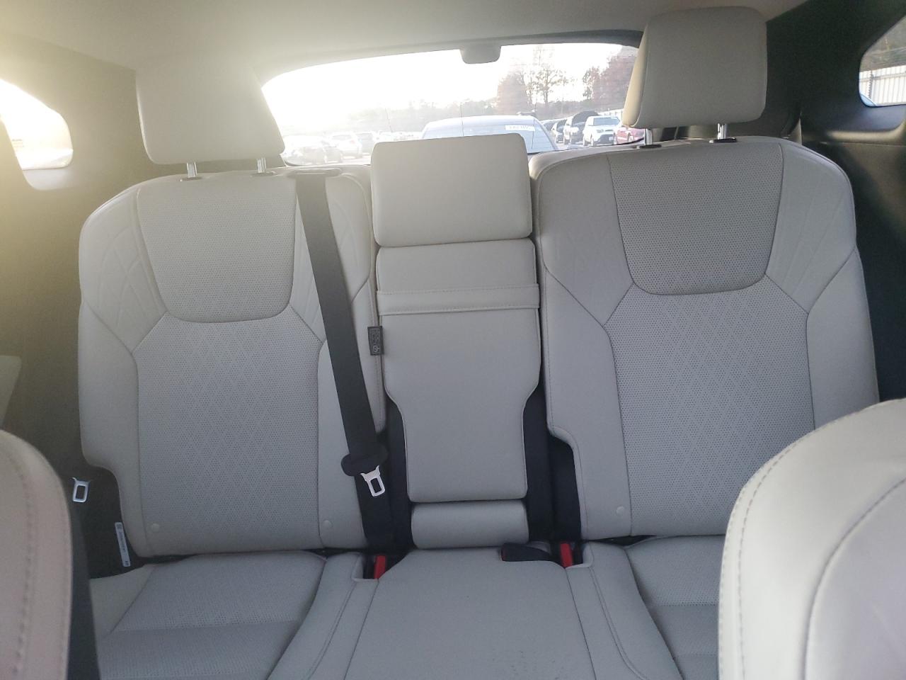 Lexus RX 350h Base Image 13