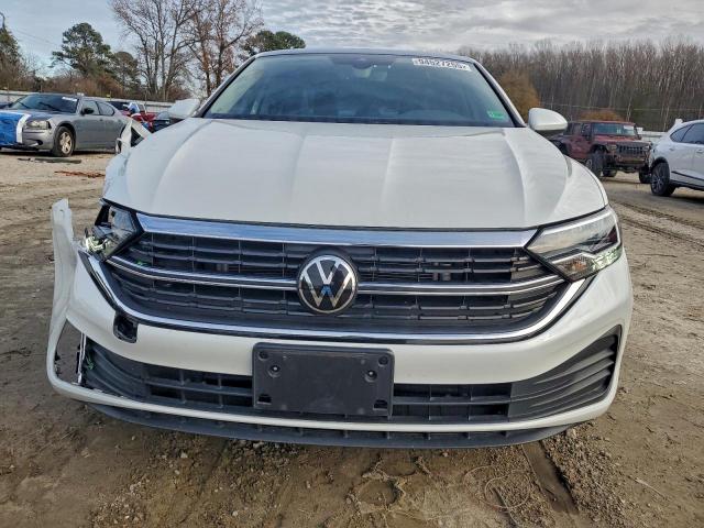 Volkswagen Jetta Se Image 8