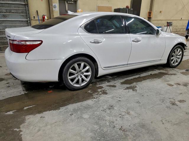 Lexus LS 460 Image 9