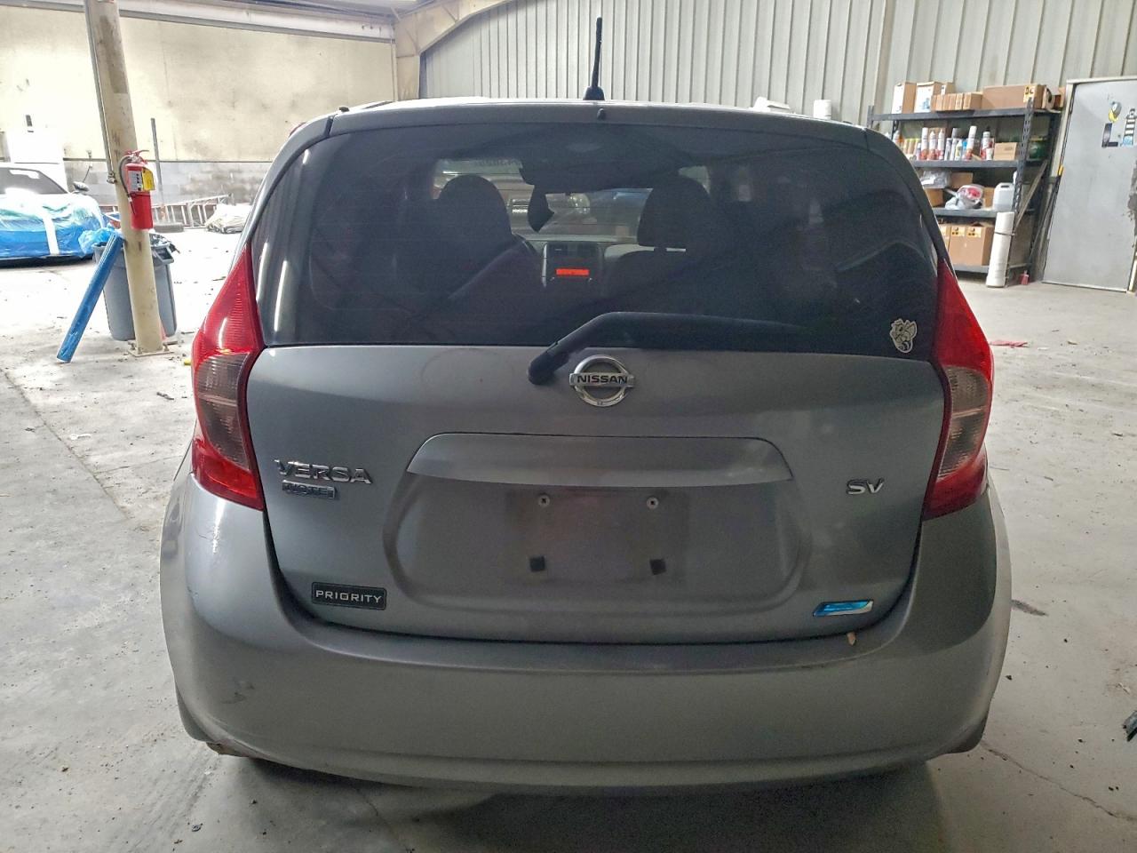 Nissan Versa S Image 3