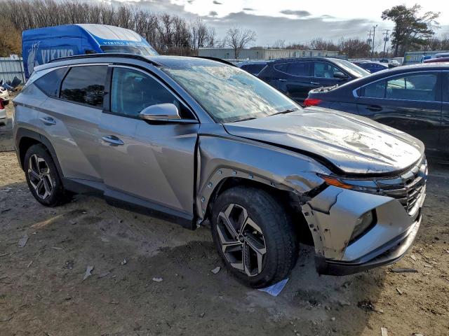 Hyundai TUCSON Limited Image 3