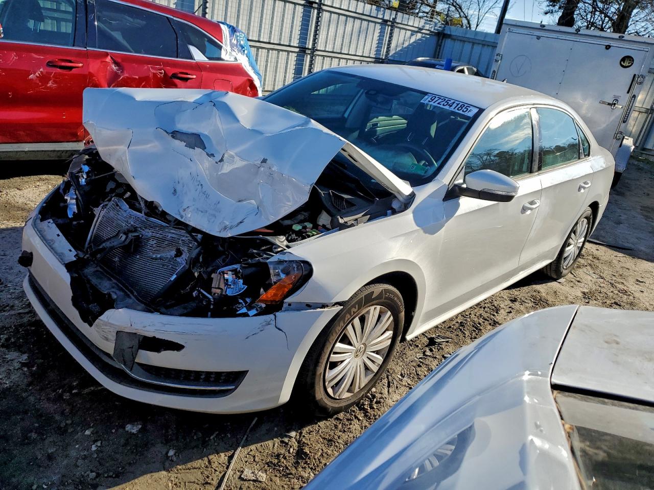 Volkswagen Passat S Image 1