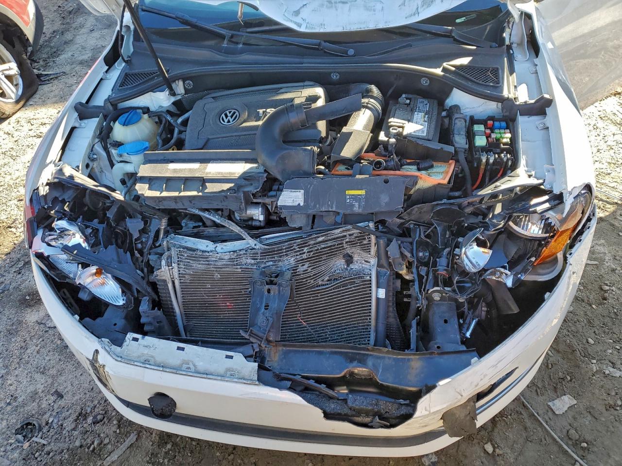 Volkswagen Passat S Image 11