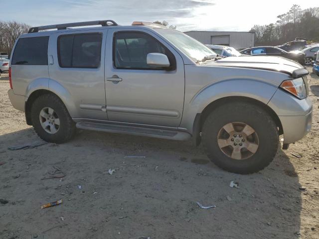 Nissan Pathfinder Le Image 4