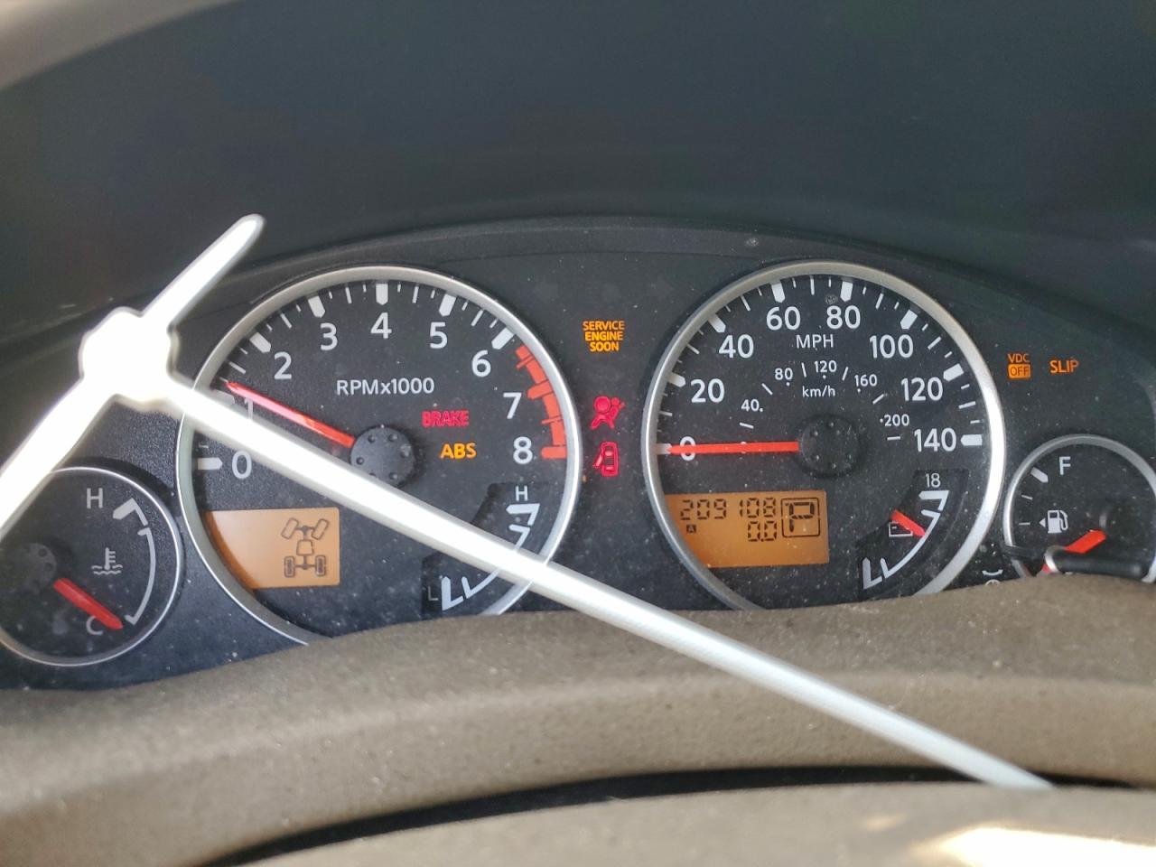 Nissan Pathfinder Le Image 11