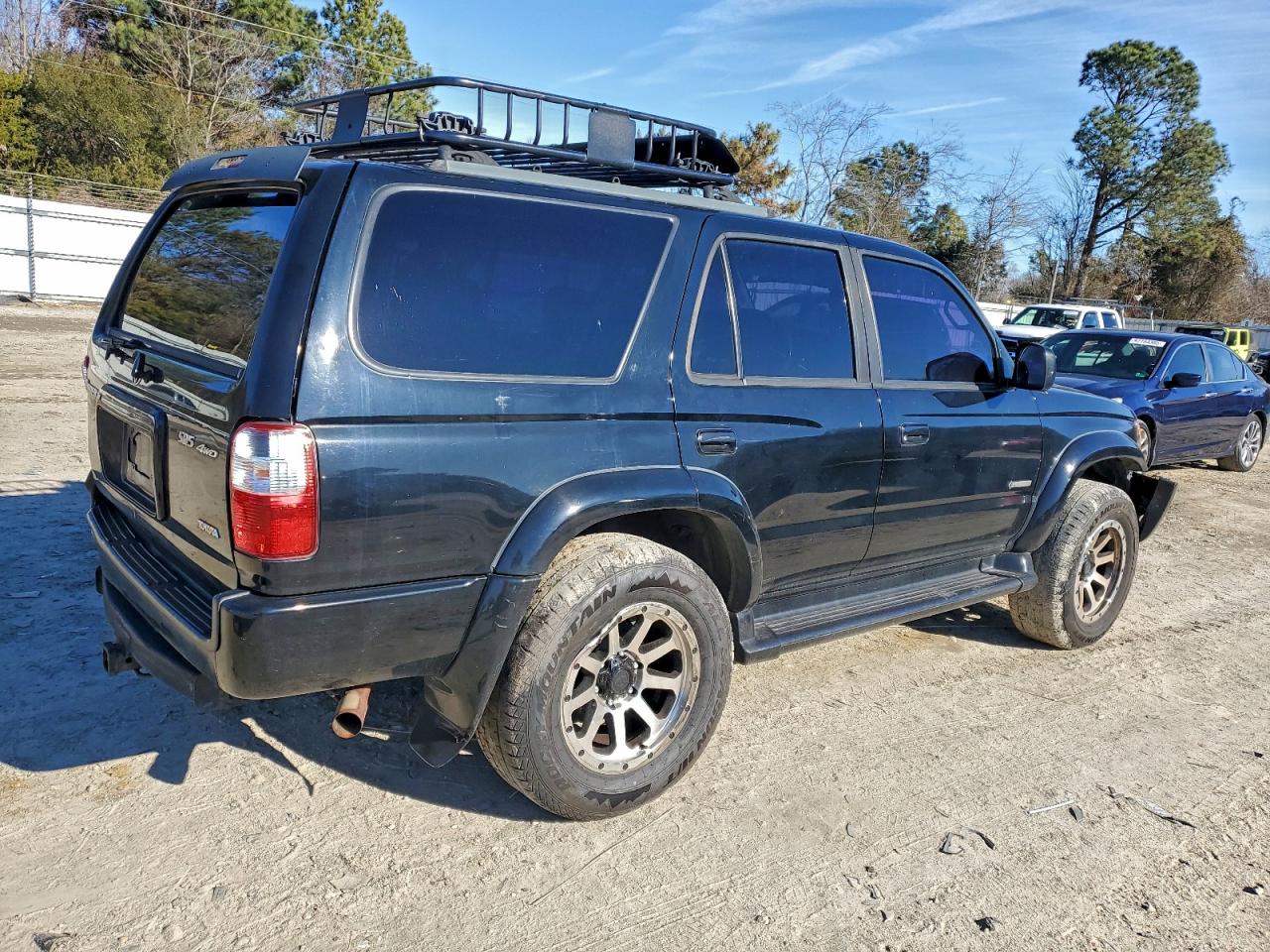 Toyota 4Runner Sr5 Image 7