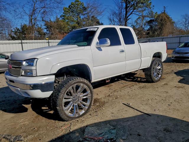 Chevrolet Silverado K1500 Classic Image 8