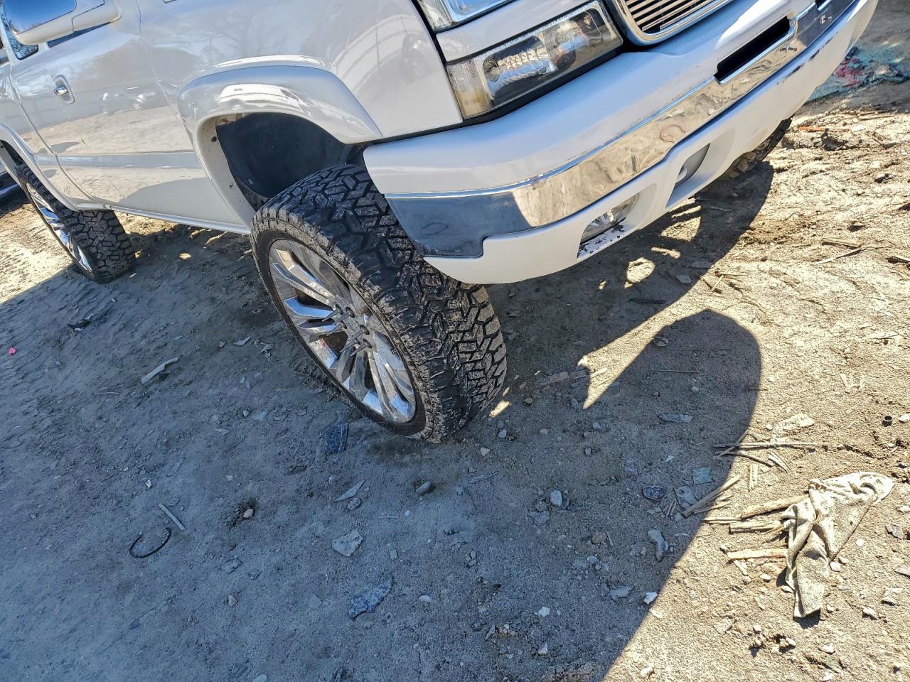 Chevrolet Silverado K1500 Classic Image 7