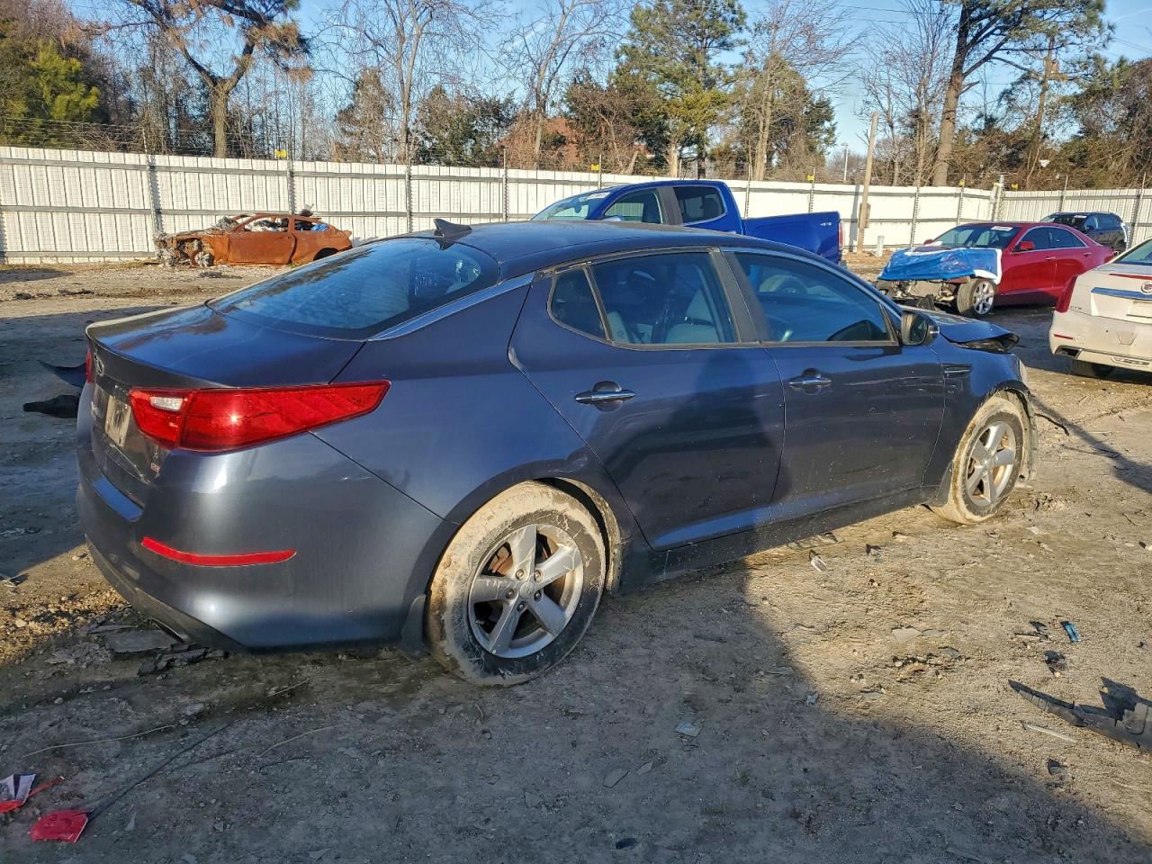 Kia Optima Lx Image 8