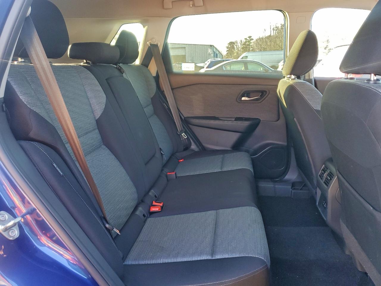 Nissan Rogue Sv Image 12