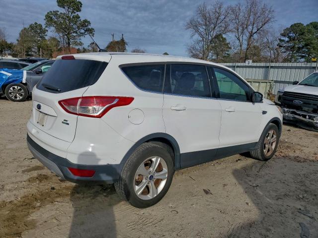 Ford Escape Se Image 3