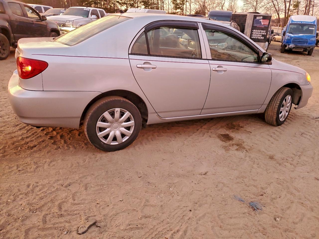 Toyota Corolla Ce Image 2