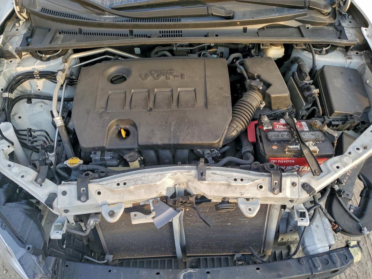 Toyota Corolla L Image 13