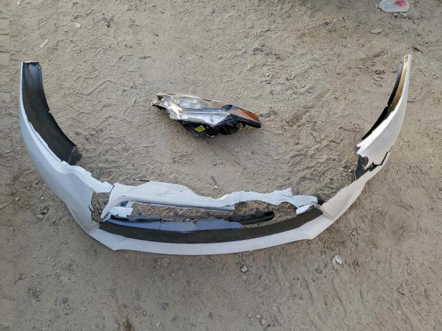 Toyota Corolla L Image 8