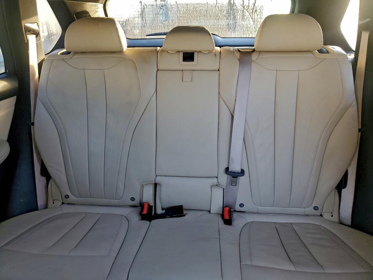 BMW X Series Xdrive50i Image 9