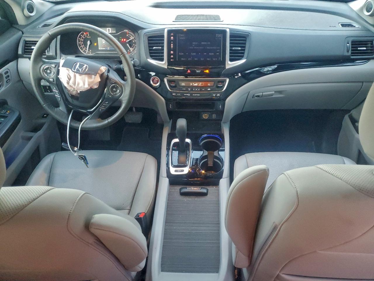 Honda Ridgeline Rtl Image 9