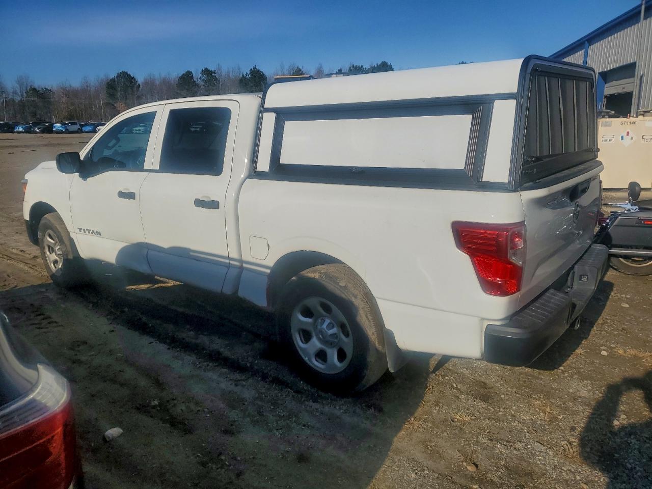 Nissan Titan S Image 3