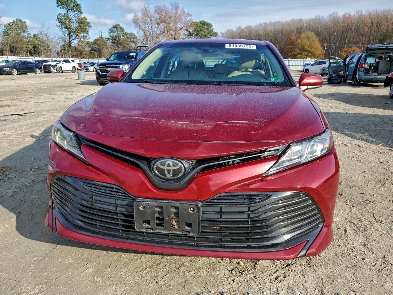 Toyota Camry L Image 3