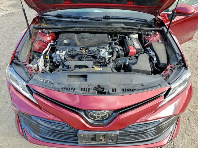 Toyota Camry L Image 10