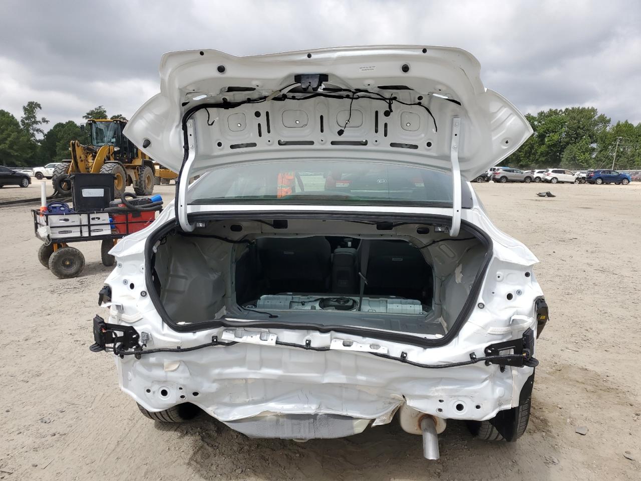 Hyundai ELANTRA Sel Sport Image 8